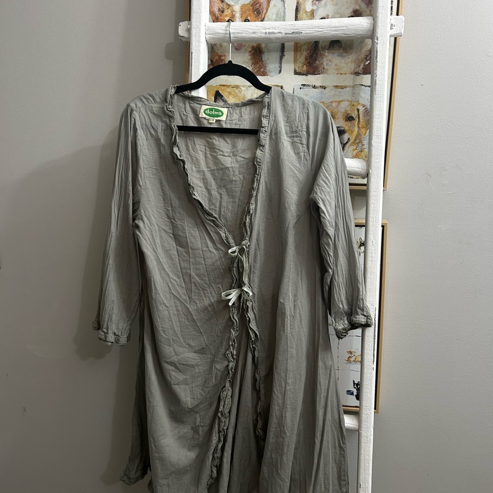 Green Ruffled Duster